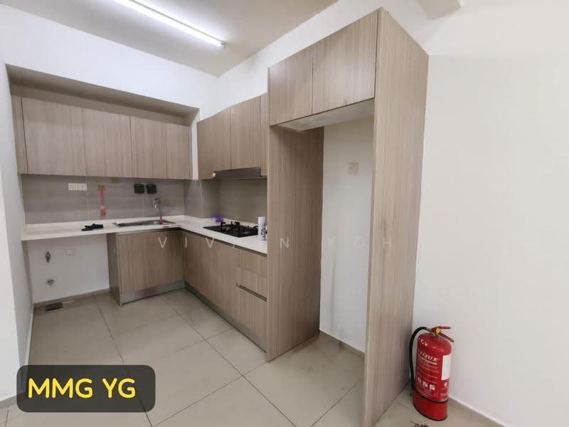 Service Residence for Rent at Gravit8, Klang - Vivian Koh - Kitchen - PropertyGuru.com.my