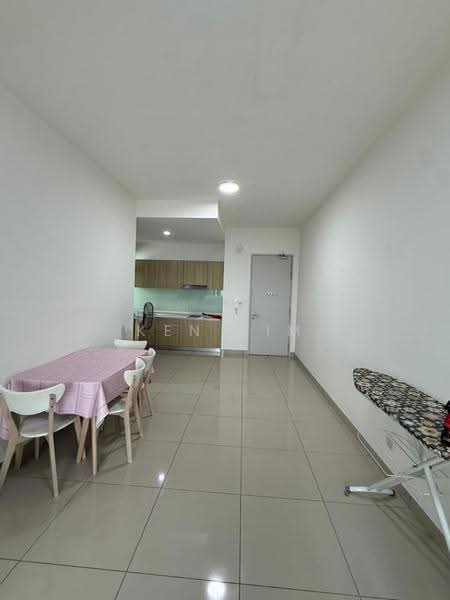 Kediaman Servis untuk Disewa di Meridin Bayvue @ Sierra Perdana - Ken Sim - Dining Room - PropertyGuru.com.my