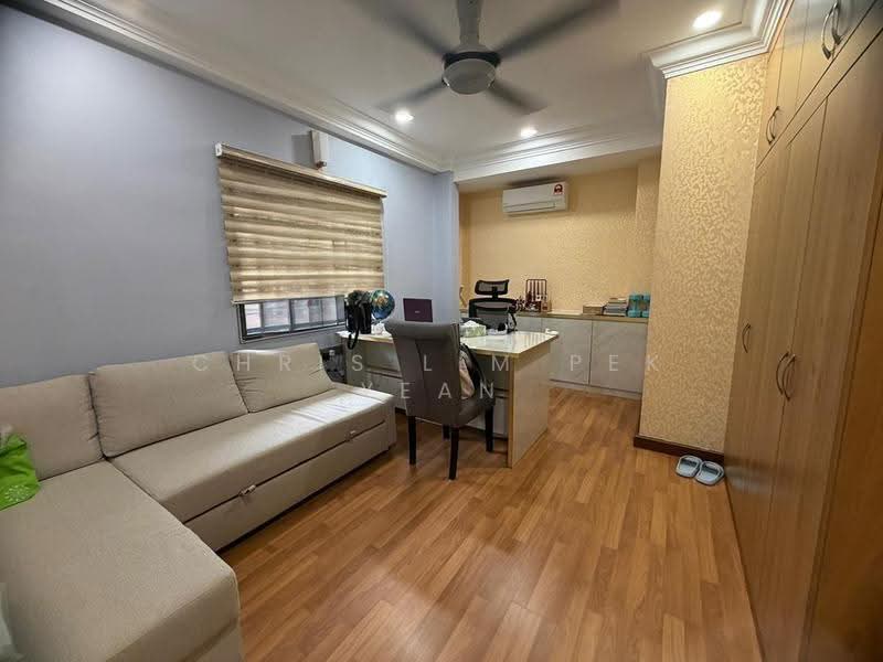 Terraced House for Sale in Bandar Sungai Long (Selangor) - Chris Lim Pek Yean - Study - PropertyGuru.com.my