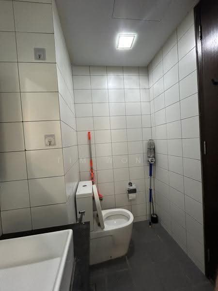 Kondominium untuk Disewa di Serviced Residence @ PJ8 - Tim Wong - Bathroom - PropertyGuru.com.my