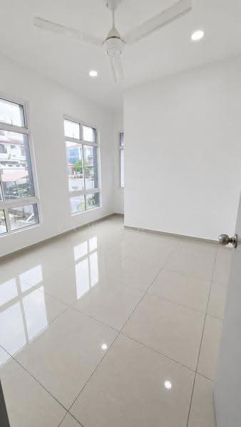 Rumah Teres 2-Tingkat untuk Disewa di Ulu Tiram (Johor) - Vivian Q - PropertyGuru.com.my