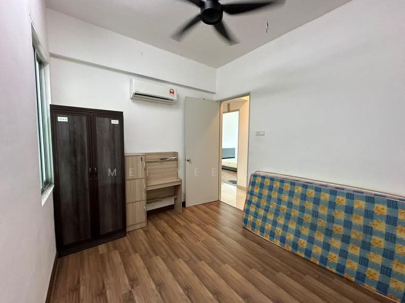 Kondominium untuk Disewa di The Navens - Mei Yee Lee - Bedroom - PropertyGuru.com.my