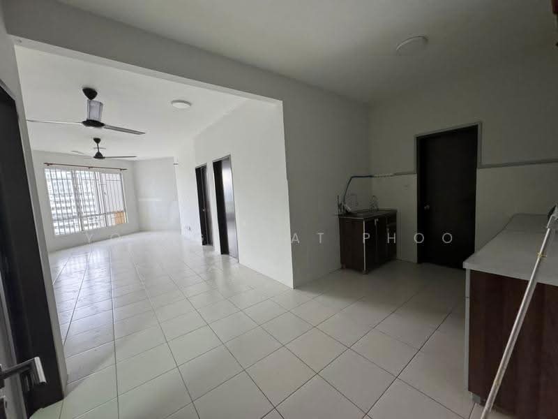 Pangsapuri untuk Disewa di Residensi Jalan Jubilee - Yoong Keat Phoo - Living Room - PropertyGuru.com.my