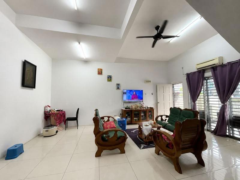 2-storey Terraced House for Sale in Kampung Jawa (Klang) - Jarren Tan - Living Room - PropertyGuru.com.my