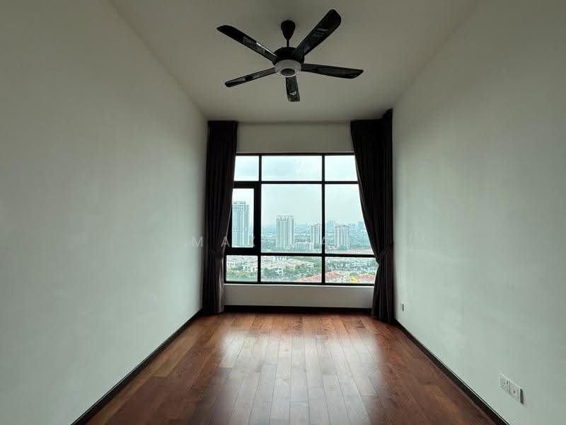 Kediaman Servis untuk Disewa di Molek Regency - Max Kan - View - PropertyGuru.com.my