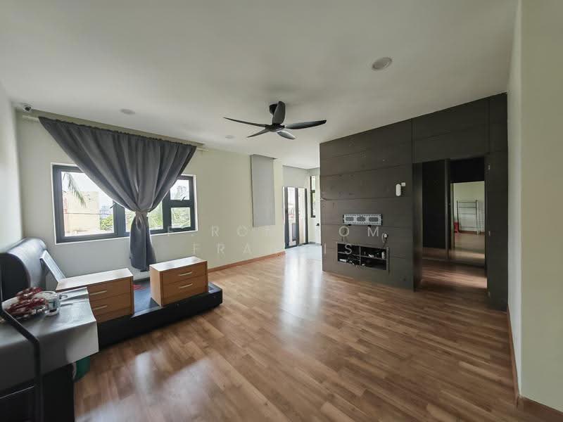 Bungalow House untuk Dijual di SS3 (Petaling Jaya) - F.Ronikom Francis - PropertyGuru.com.my