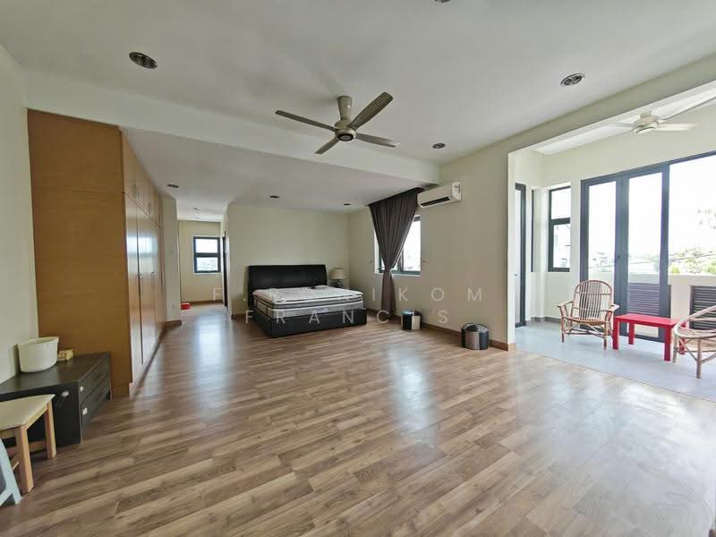 Bungalow House untuk Dijual di SS3 (Petaling Jaya) - F.Ronikom Francis - PropertyGuru.com.my