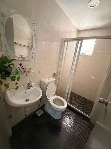 Service Residence for Rent at Connaught Avenue - Florence You - Bathroom - PropertyGuru.com.my