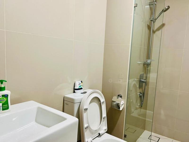 Service Residence for Rent at Southlink - Yennis Goh - Bathroom - PropertyGuru.com.my
