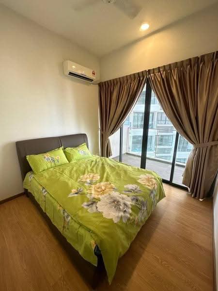 Kondominium untuk Disewa di Bay Point @ Country Garden Danga Bay - Florence Hong - Bedroom - PropertyGuru.com.my