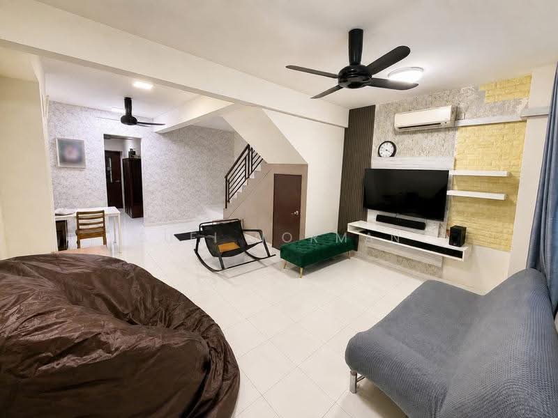 2-storey Terraced House for Sale in Taman Scientex Pasir Gudang (Pasir Gudang) - Sufi Norman - Living Room - PropertyGuru.com.my
