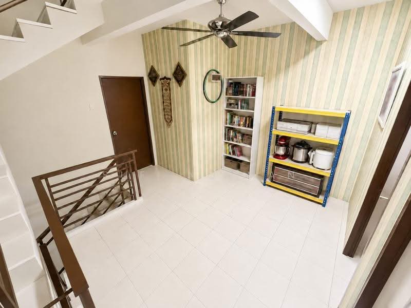2-storey Terraced House for Sale in Taman Scientex Pasir Gudang (Pasir Gudang) - Sufi Norman - Interior - PropertyGuru.com.my