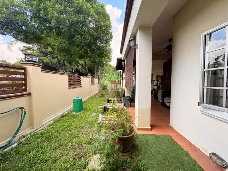 Rumah Teres untuk Dijual di Kota Kemuning (Shah Alam) - Umar Din - Exterior - PropertyGuru.com.my
