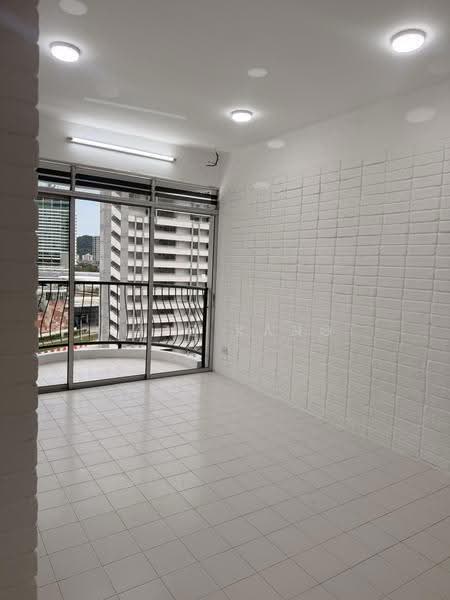 Pangsapuri untuk Disewa di Desa Rahmat (Graceland Villa) - Kaze Kang - Balcony - PropertyGuru.com.my