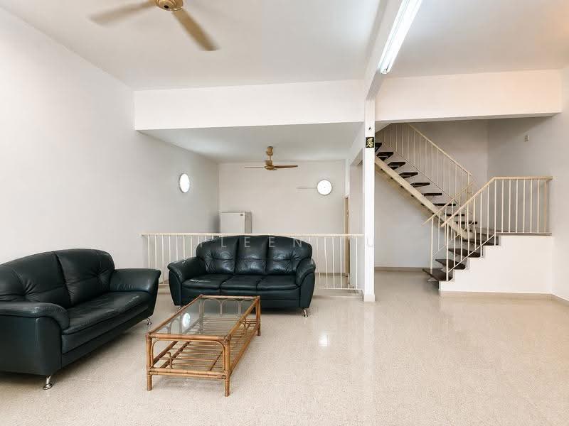 Rumah Teres 2-Tingkat untuk Dijual di SS2 (Petaling Jaya) - Eileen Tu - Living Room - PropertyGuru.com.my