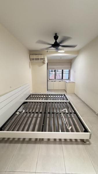 2.5-storey Terraced House for Rent in Bandar Baru Sri Petaling (Sri Petaling) - Yen Lim - Bedroom - PropertyGuru.com.my