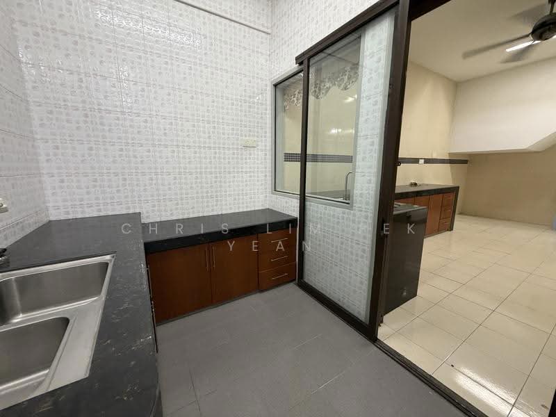 Terraced House for Sale in Bandar Sungai Long (Selangor) - Chris Lim Pek Yean - Kitchen - PropertyGuru.com.my