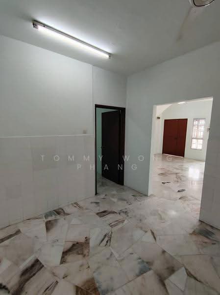 Rumah Teres 2-Tingkat untuk Disewa di Seri Kembangan (Selangor) - Tommy Wong Phang - Interior - PropertyGuru.com.my