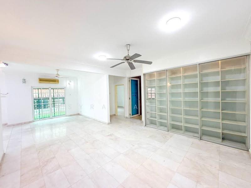 Rumah Berkembar untuk Dijual di Alam Damai (Cheras) - Asyraf Azman - Living Room - PropertyGuru.com.my