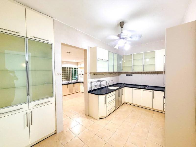Rumah Berkembar untuk Dijual di Alam Damai (Cheras) - Asyraf Azman - Kitchen - PropertyGuru.com.my