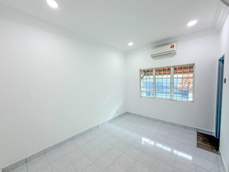 Rumah Berkembar untuk Dijual di Alam Damai (Cheras) - Asyraf Azman - Interior - PropertyGuru.com.my