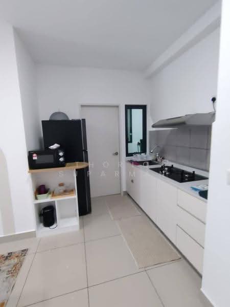 Kondominium untuk Disewa di M Adora - Thoriq Suparman - Kitchen - PropertyGuru.com.my