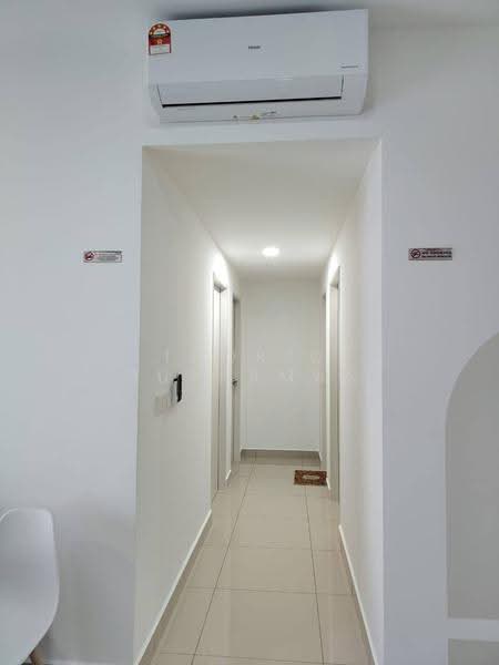 Kondominium untuk Disewa di M Adora - Thoriq Suparman - Corridor - PropertyGuru.com.my