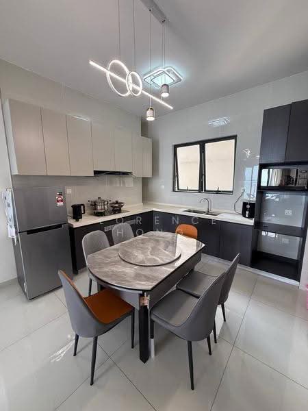 Kondominium untuk Disewa di Kings Bay @ Country Garden Danga Bay - Florence Hong - Kitchen - PropertyGuru.com.my