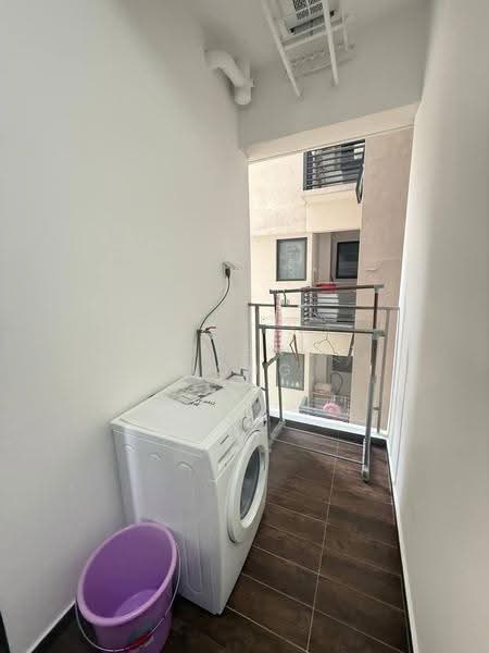 Kondominium untuk Disewa di Kings Bay @ Country Garden Danga Bay - Florence Hong - PropertyGuru.com.my
