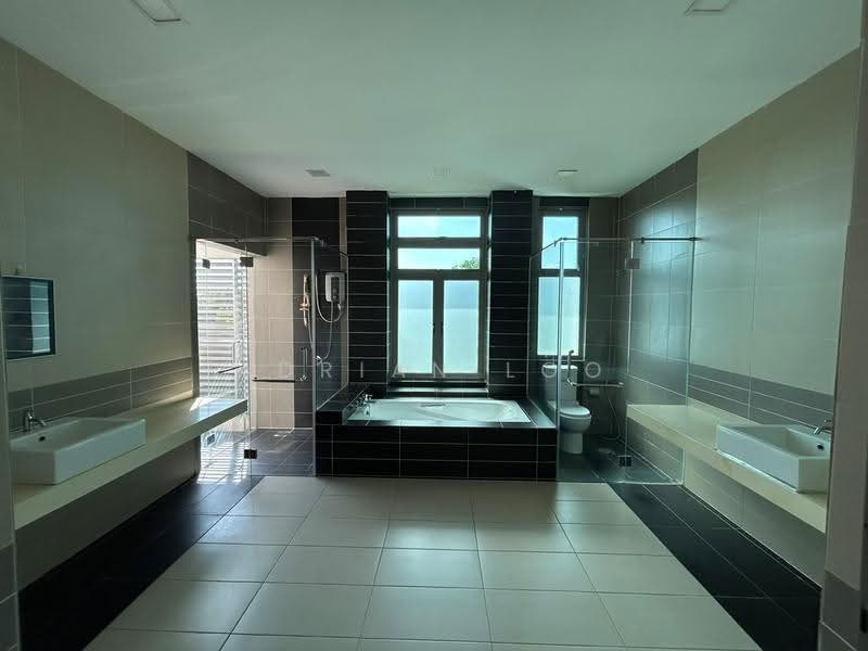 Rumah Teres 3-Tingkat untuk Dijual di D'Island (Puchong) - Adrian Loo - Bathroom - PropertyGuru.com.my