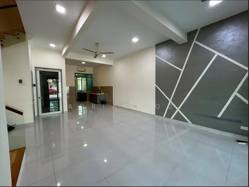Rumah Teres 3-Tingkat untuk Dijual di D'Island (Puchong) - Adrian Loo - Living Room - PropertyGuru.com.my