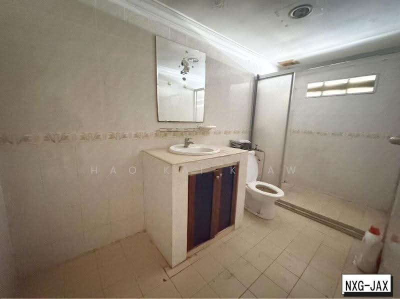 Bungalow House untuk Dijual di Taman Palm Grove (Klang) - Hao Kai Khaw - Bathroom - PropertyGuru.com.my