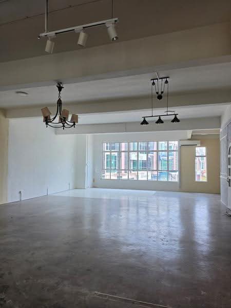 Kedai untuk Disewa di Pusat Perdagangan Danga Utama (Johor Bahru) - Vlien Lua - PropertyGuru.com.my