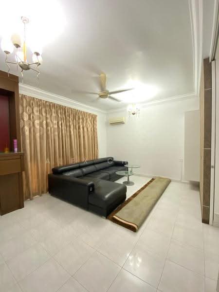 Rumah Bandar untuk Dijual di Kampung Sungai Nibong (Bayan Lepas) - Alex Cheah - Living Room - PropertyGuru.com.my