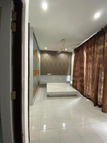 Rumah Bandar untuk Dijual di Kampung Sungai Nibong (Bayan Lepas) - Alex Cheah - Bedroom - PropertyGuru.com.my