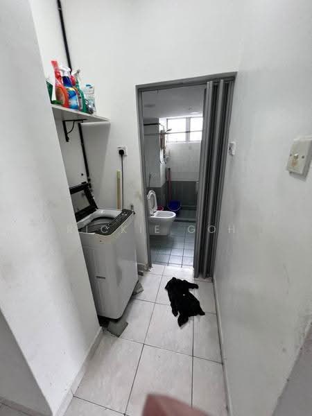 Kondominium untuk Disewa di Desa Golf Condominium - Rickie Goh - Bathroom - PropertyGuru.com.my