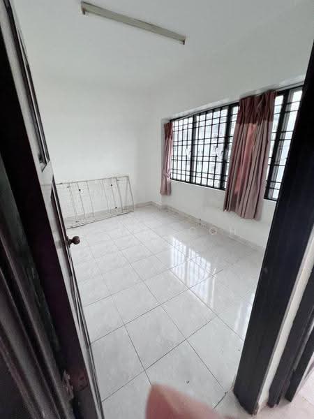 Kondominium untuk Disewa di Desa Golf Condominium - Rickie Goh - Interior - PropertyGuru.com.my