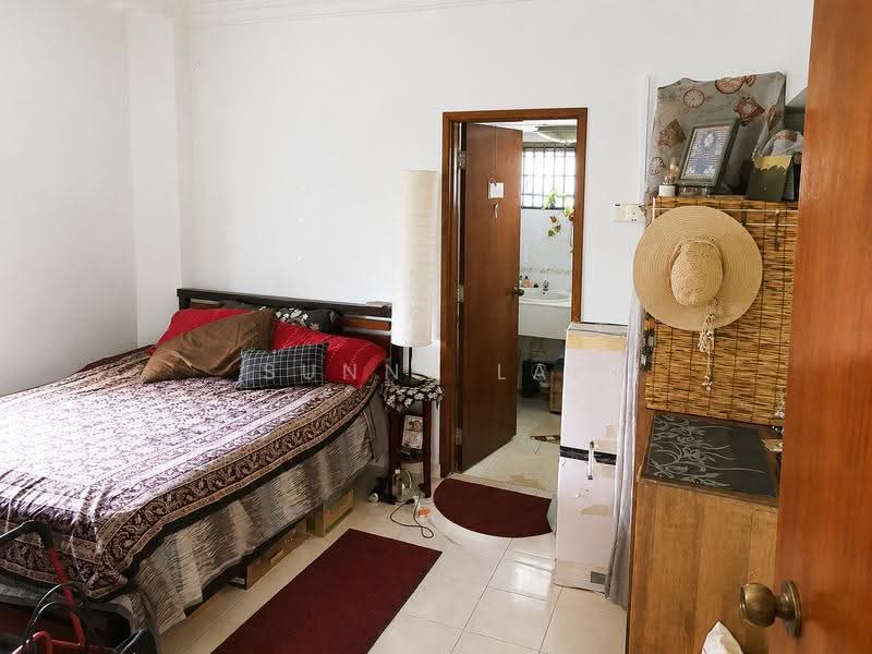 Kondominium untuk Dijual di Seaview Garden - Sunny Lai - Bedroom - PropertyGuru.com.my