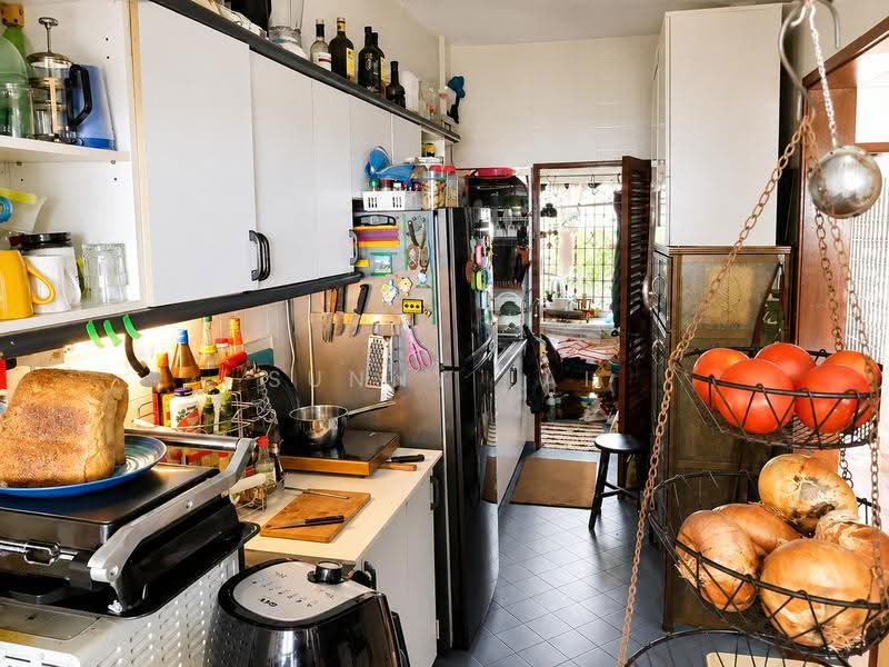 Kondominium untuk Dijual di Seaview Garden - Sunny Lai - Kitchen - PropertyGuru.com.my