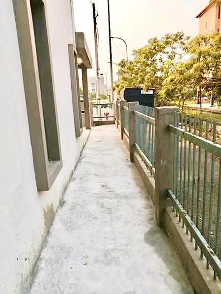 Rumah Teres untuk Dijual di Taman Baiduri (Dengkil) - Baxter Lim - Exterior - PropertyGuru.com.my