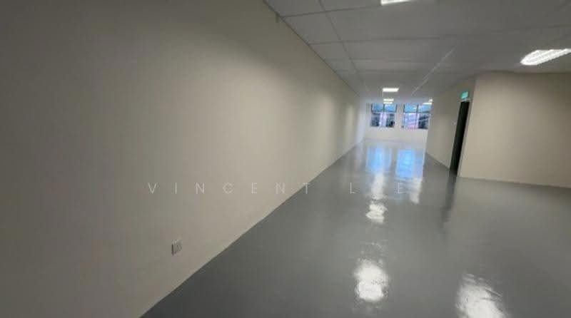 Kedai untuk Disewa di Bandar Puteri Puchong (Puchong) - Vincent Lee - Corridor - PropertyGuru.com.my