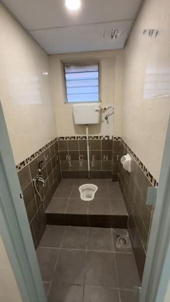 Kedai untuk Disewa di Bandar Puteri Puchong (Puchong) - Vincent Lee - Bathroom - PropertyGuru.com.my