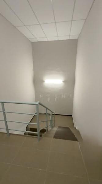 Kedai untuk Disewa di Bandar Puteri Puchong (Puchong) - Vincent Lee - Corridor - PropertyGuru.com.my