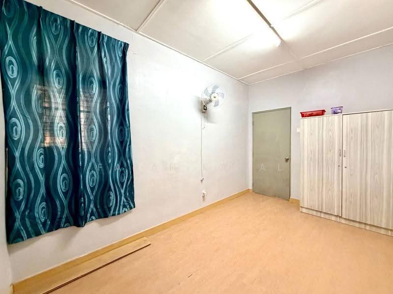 Pangsapuri untuk Dijual di Sri Wira Rivera Rise - Farah Kamal - PropertyGuru.com.my