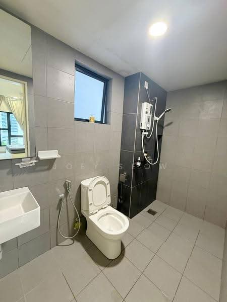 Service Residence for Rent at D'Cosmos Residences - Joey Seow - Bathroom - PropertyGuru.com.my