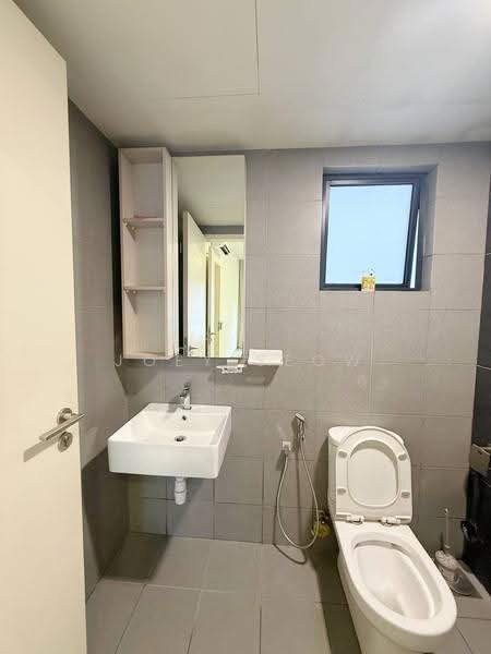 Service Residence for Rent at D'Cosmos Residences - Joey Seow - Bathroom - PropertyGuru.com.my