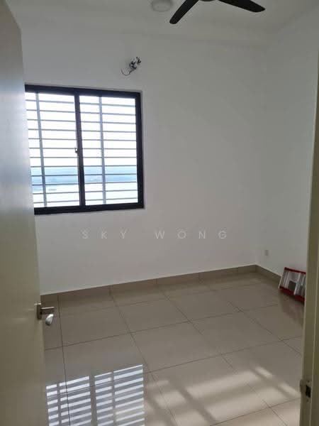 Condominium for Sale at Skyvilla @ D'Island - Sky Wong - Interior - PropertyGuru.com.my