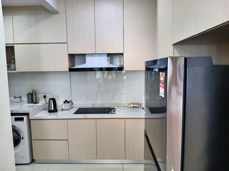 Kondominium untuk Dijual di Queens Residences Q1 @ Queens Waterfront - Sharon Ong - Kitchen - PropertyGuru.com.my
