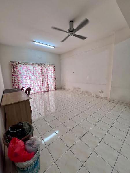 Kondominium untuk Dijual di Prima Setapak Condominium - Sean Cheong - Living Room - PropertyGuru.com.my