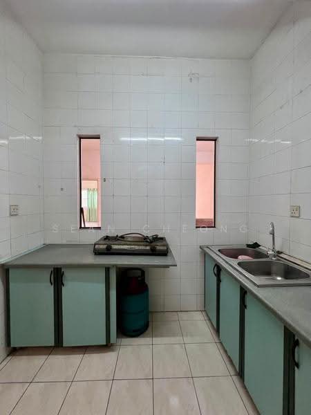Kondominium untuk Dijual di Prima Setapak Condominium - Sean Cheong - Kitchen - PropertyGuru.com.my